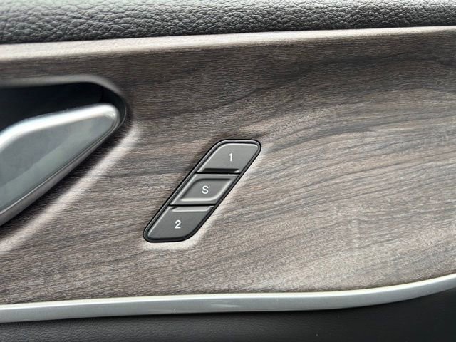 New 2026 Jeep Grand Cherokee Limited w/ Luxury Tech Group II image 14