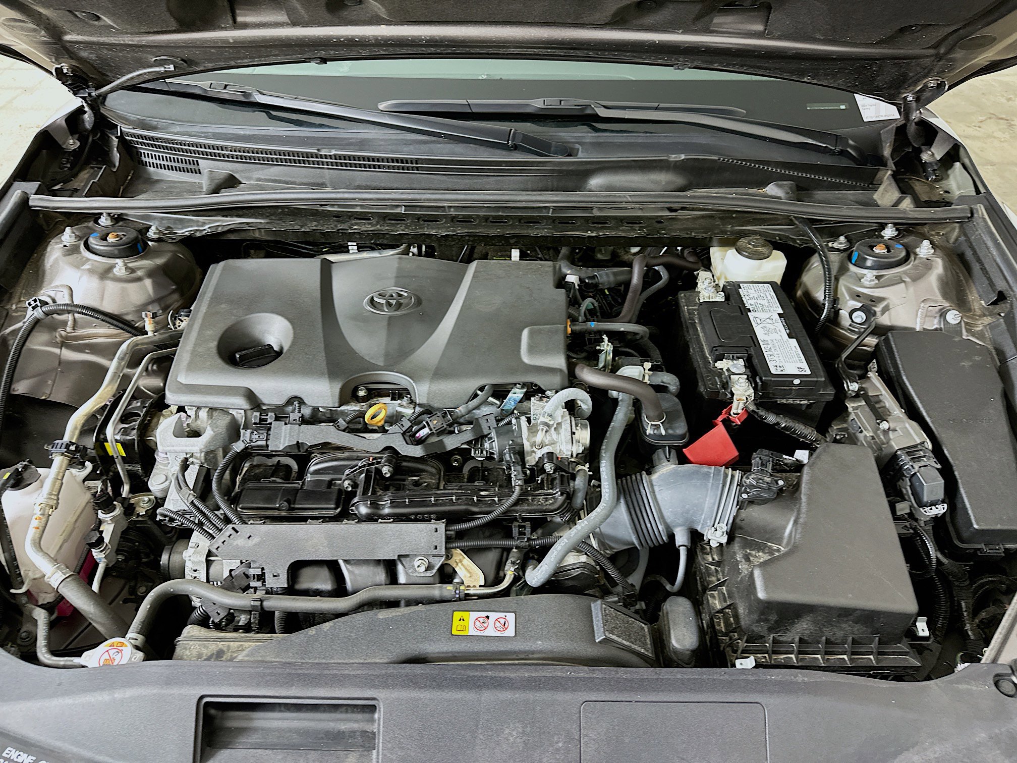 Used 2024 Toyota Camry SE image 31