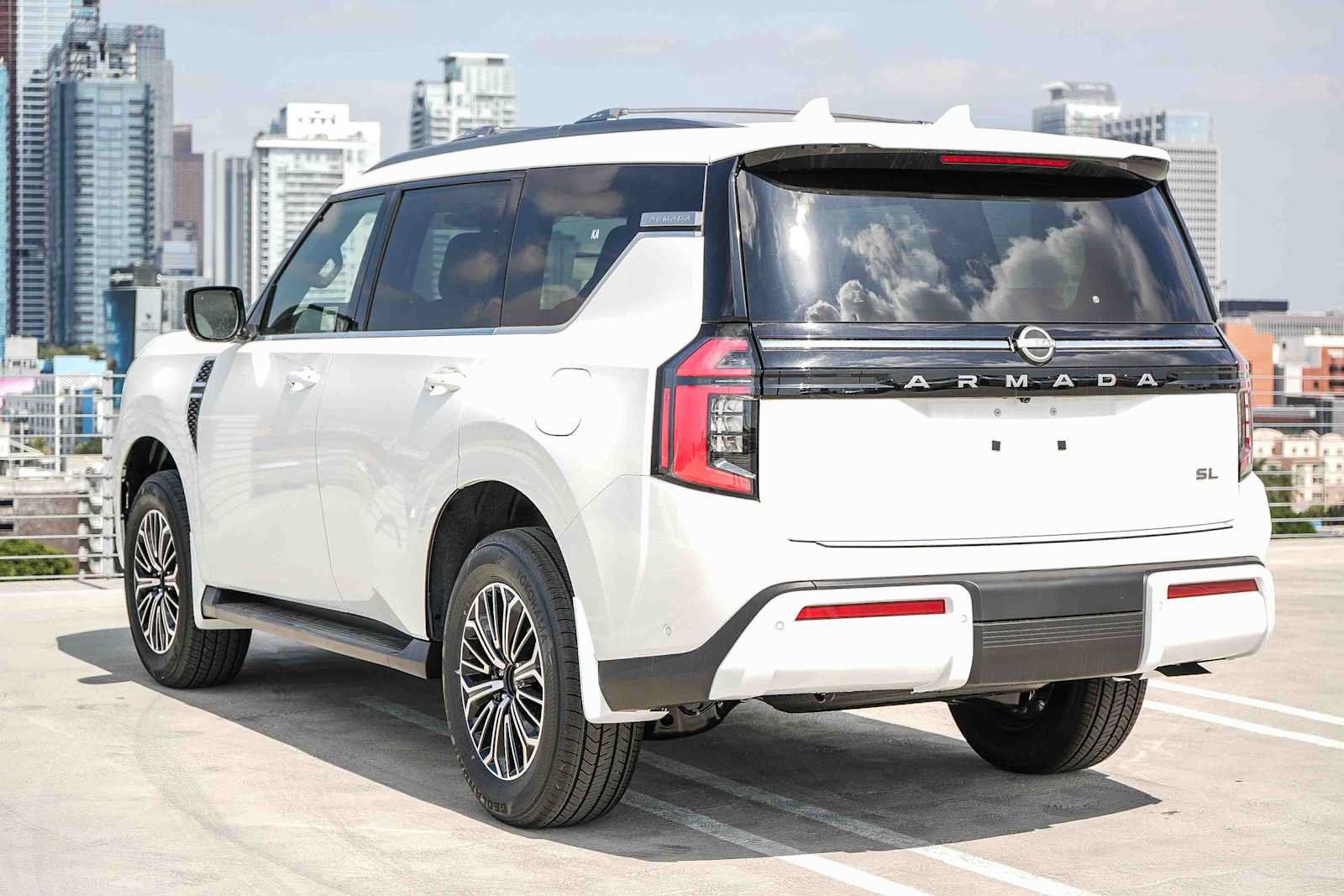 New 2026 Nissan Armada SL w/ Captain's Chari Seat Package RWD image 21