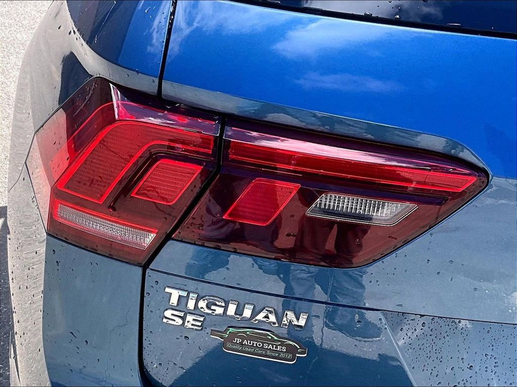 Used 2020 Volkswagen Tiguan SE image 29