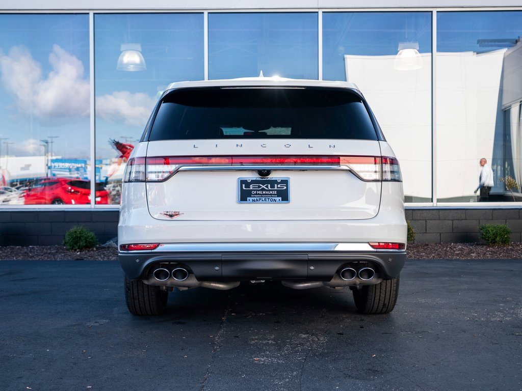 Used 2024 Lincoln Aviator Reserve w/ Elements Package Plus image 5