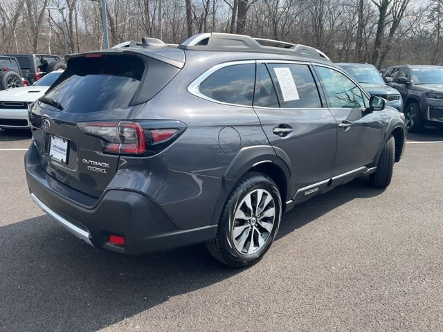 Used 2023 Subaru Outback Touring image 28