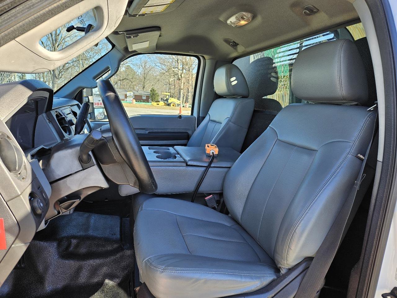 Used 2015 Ford F350 XL image 22