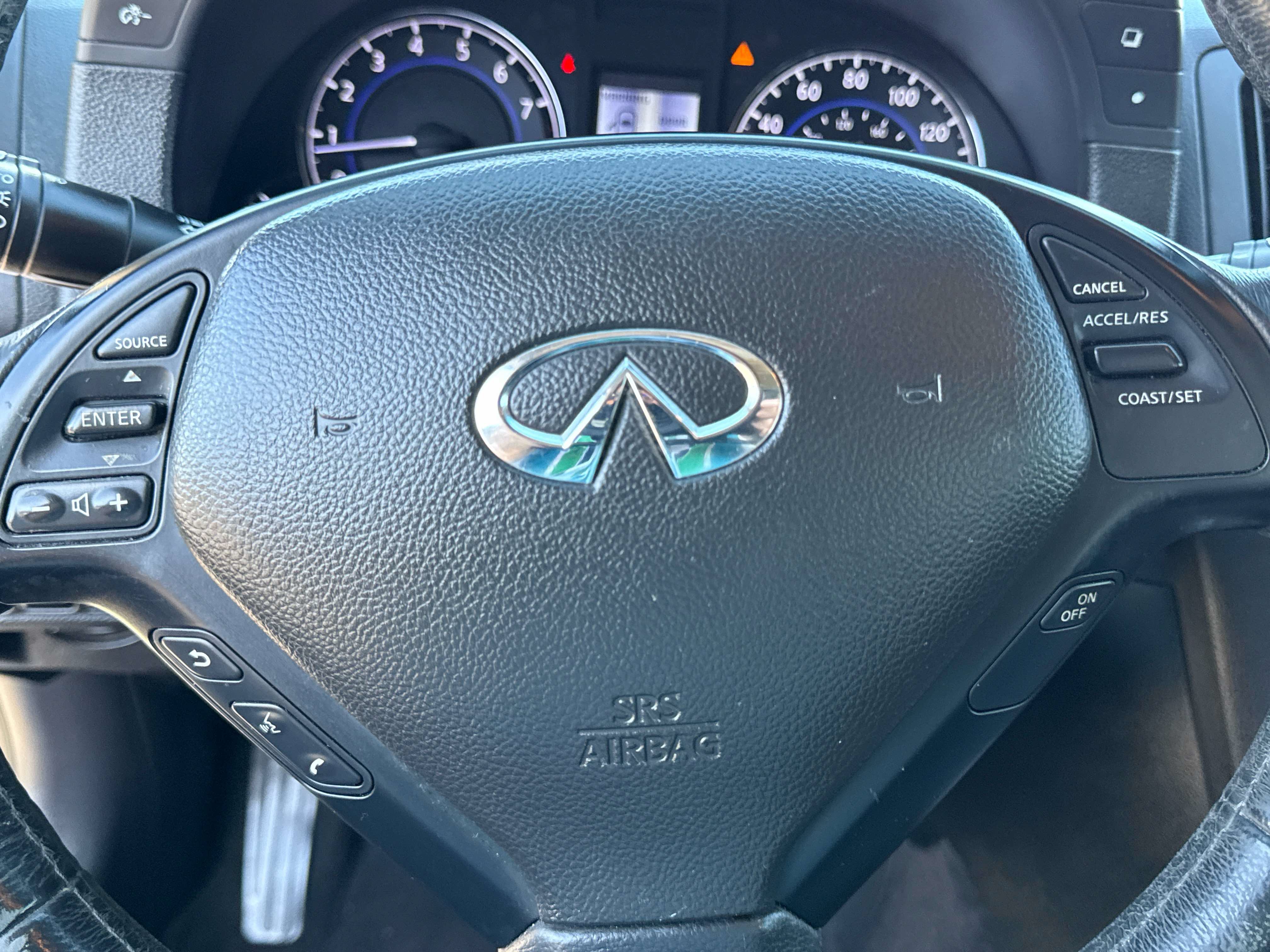 Used 2013 INFINITI G37 x Sedan w/ Premium Pkg AWD/4WD image 23