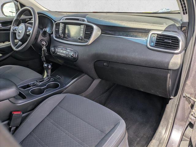 Used 2018 Kia Sorento LX image 20