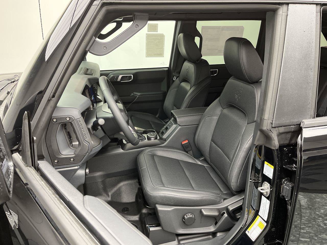 Used 2026 Ford Bronco Big Bend w/ Black Diamond Package AWD/4WD image 9