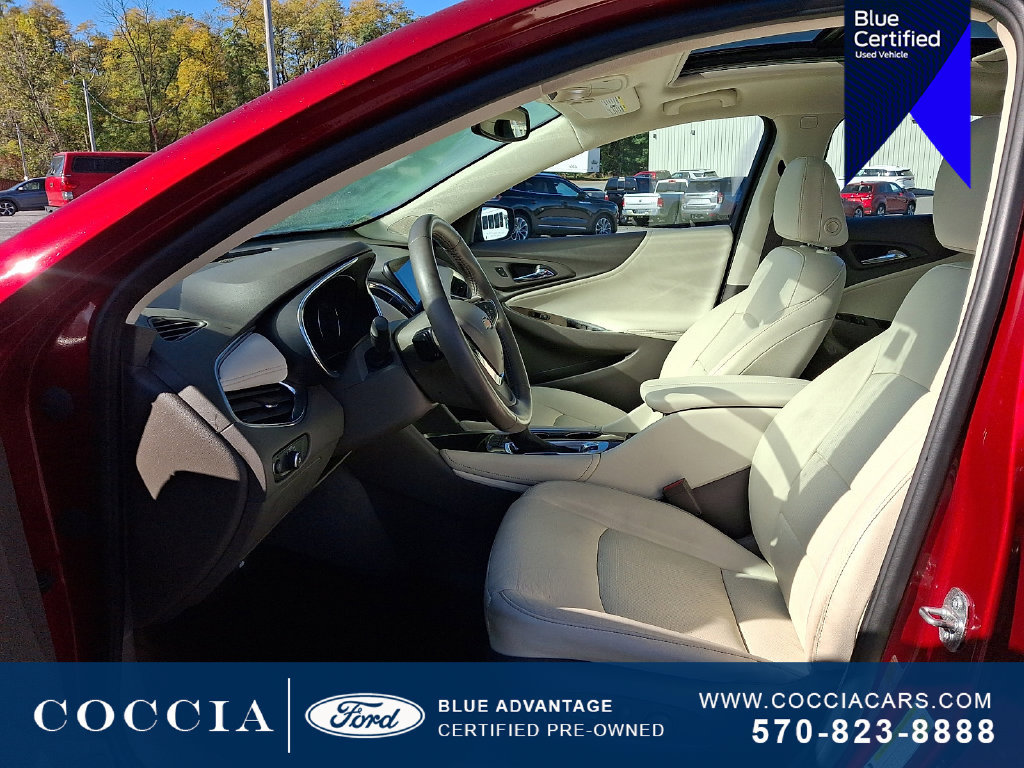 Used 2021 Chevrolet Malibu Premier FWD image 13