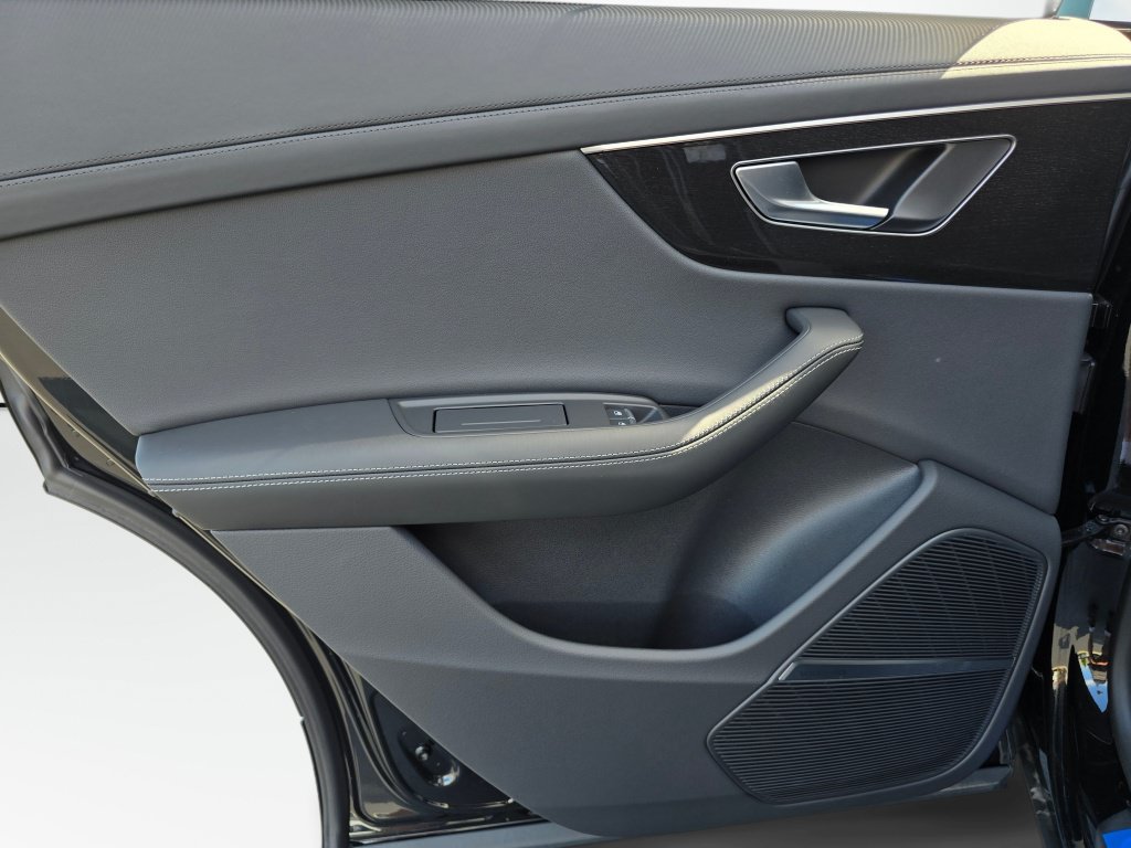 New 2026 Audi Q8 Prestige AWD/4WD image 20