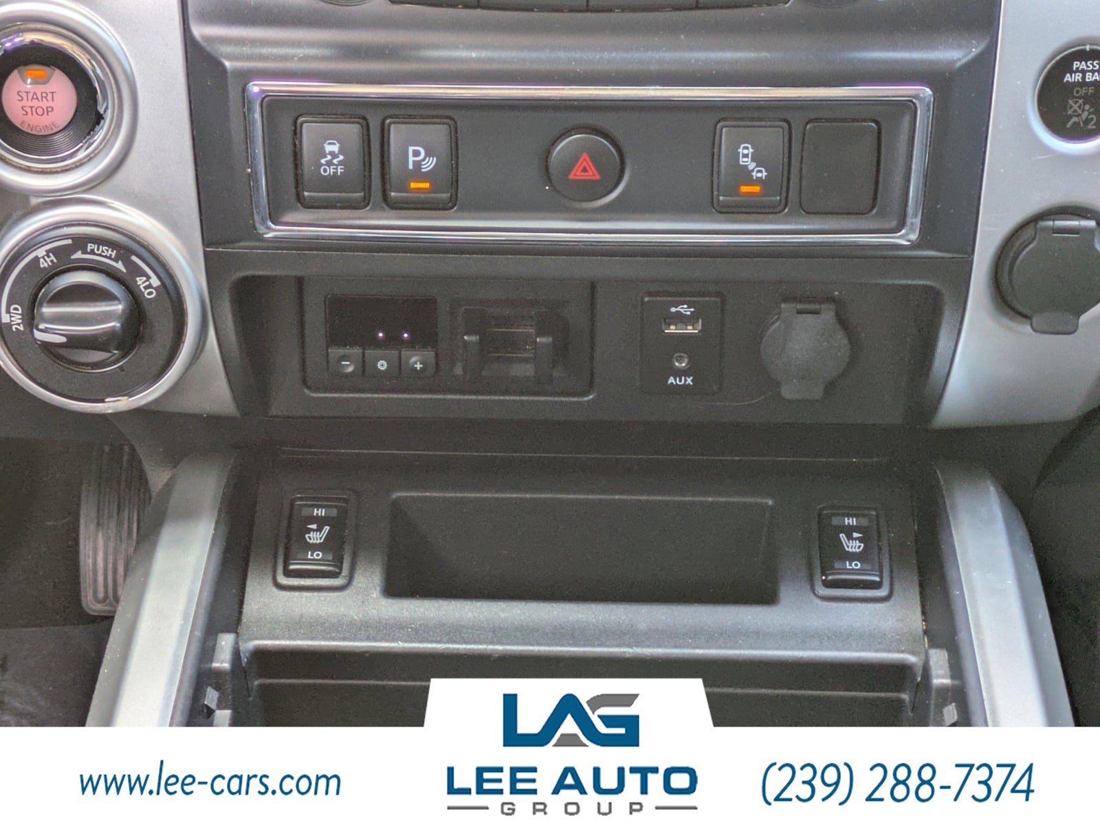 Used 2017 Nissan Titan SV AWD/4WD image 15