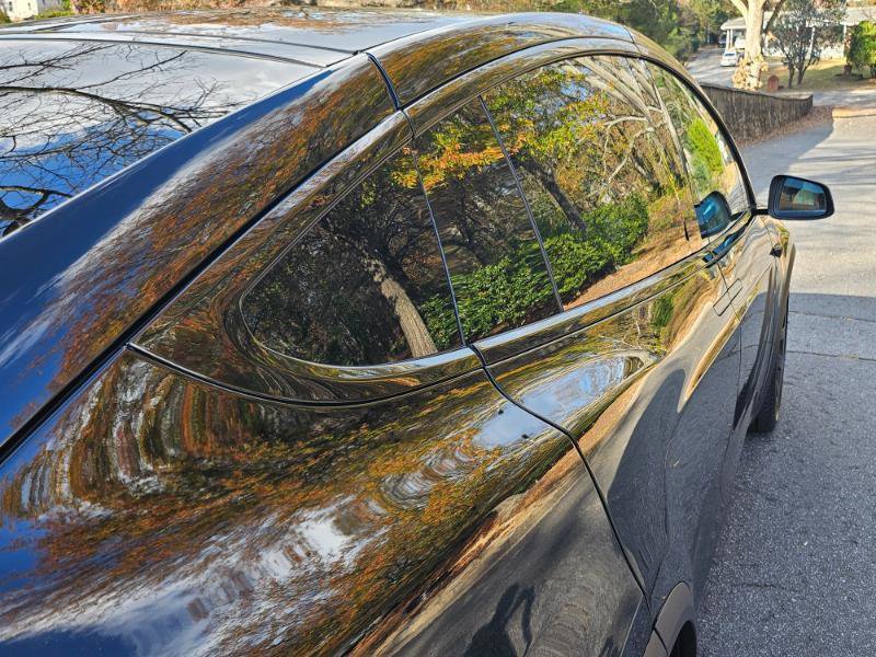 Used 2022 Tesla Model X image 22