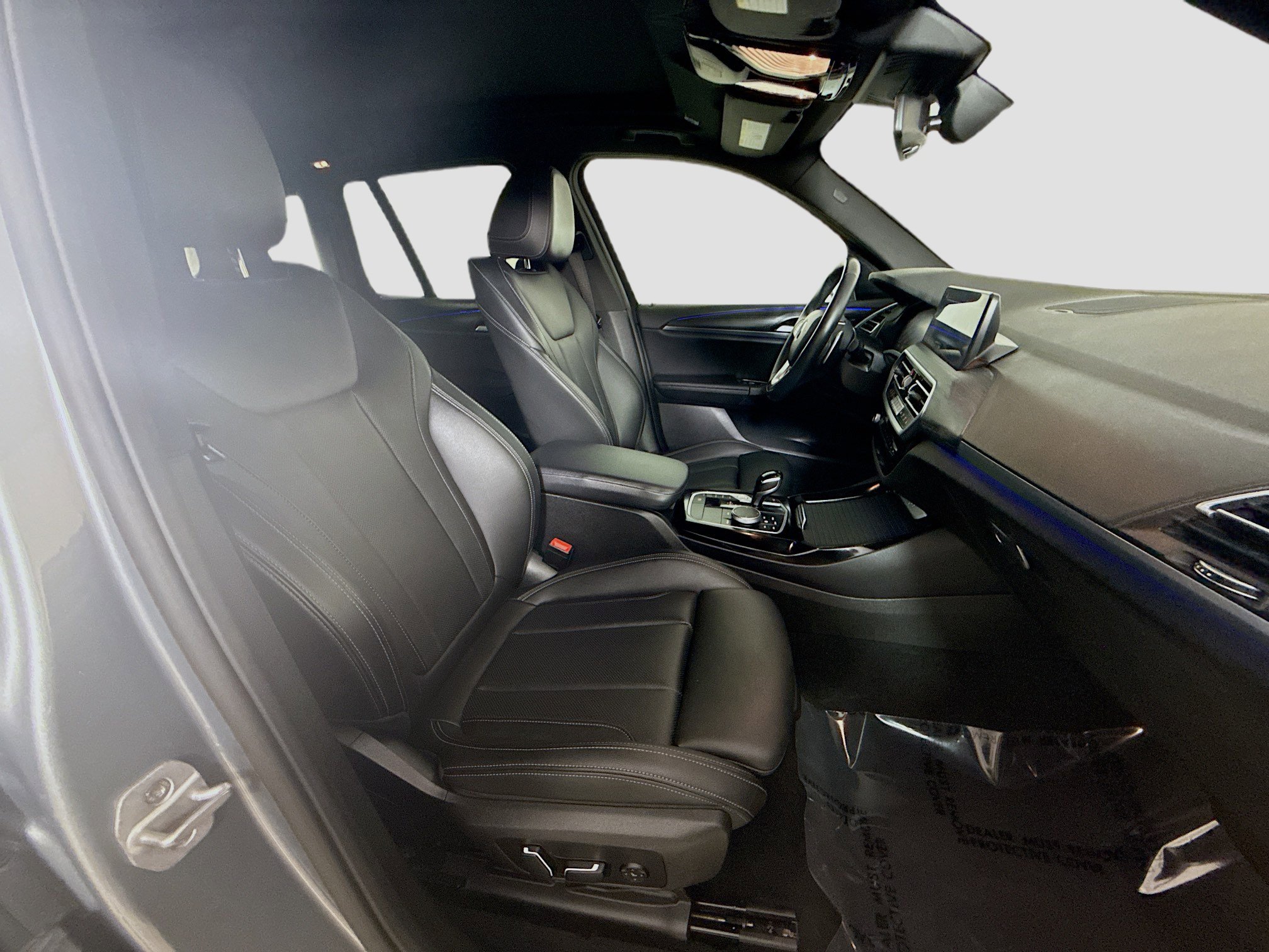 Used 2024 BMW X3 sDrive30i w/ Convenience Package image 29