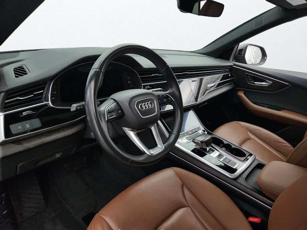 Used 2019 Audi Q8 Premium Plus AWD/4WD image 10