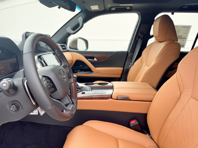 New 2026 Lexus LX 600 4WD w/ Luxury Package image 15