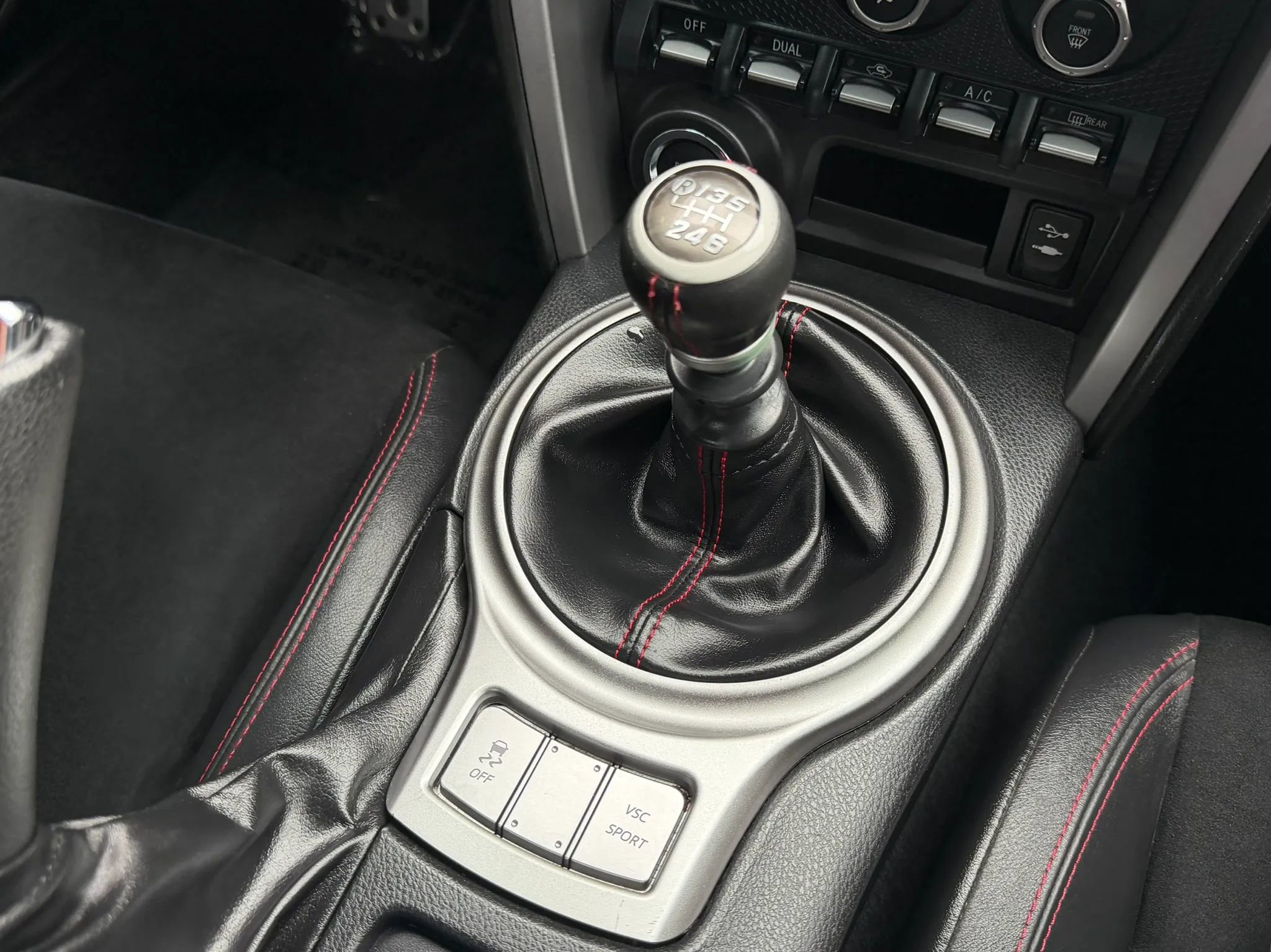 Used 2013 Subaru BRZ Limited image 16