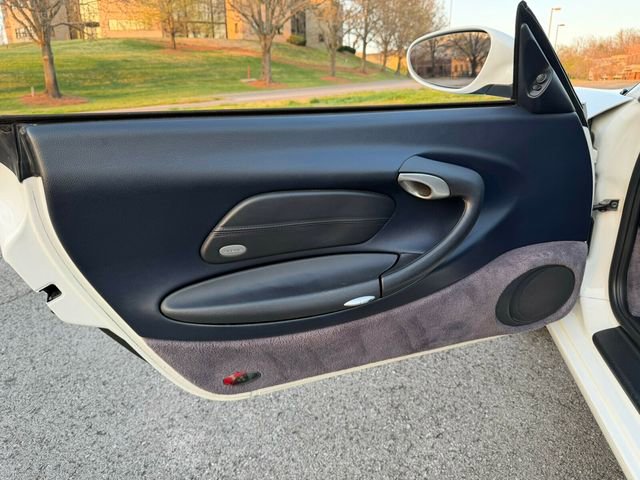 Used 2002 Porsche 911 Carrera Cabriolet, 6-Speed Man image 27