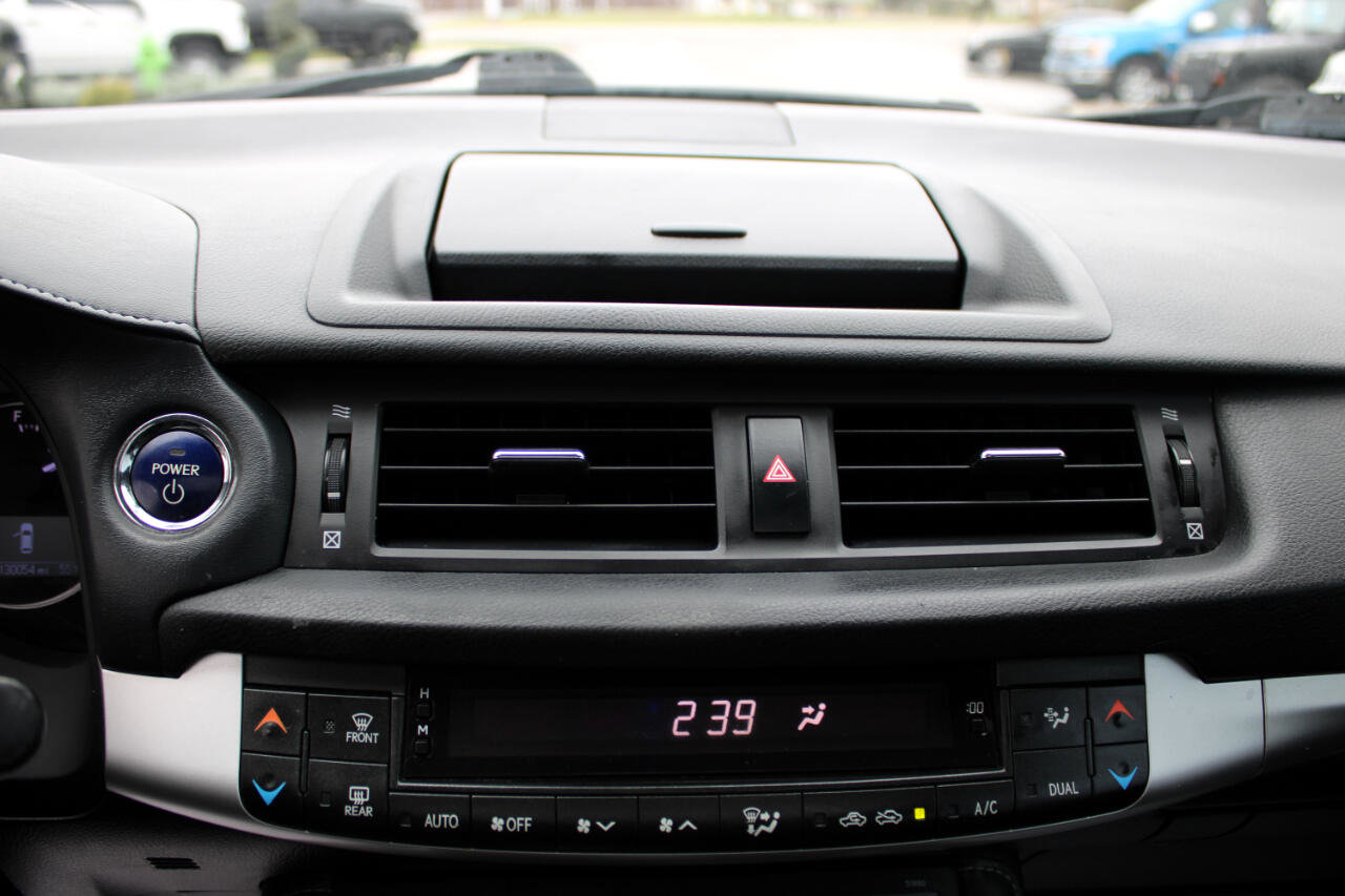 Used 2012 Lexus CT 200h Premium image 23