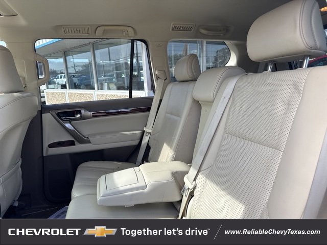 Used 2012 Lexus GX 460 w/ Comfort Plus Pkg image 9