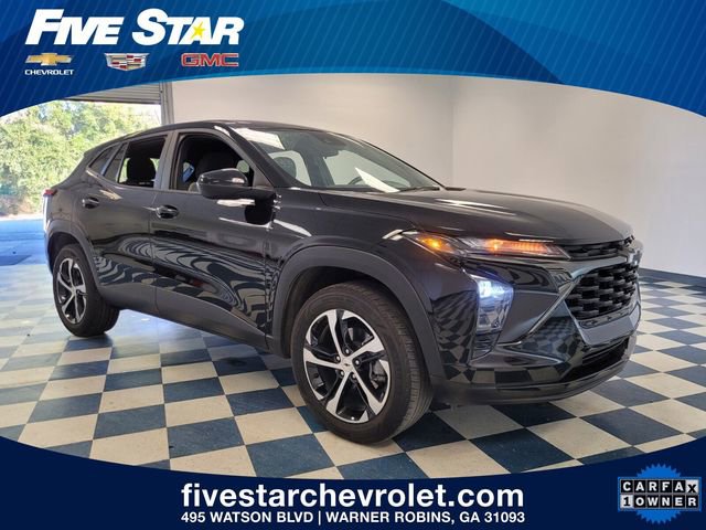 Used 2024 Chevrolet Trax RS w/ Sunroof Package image 1