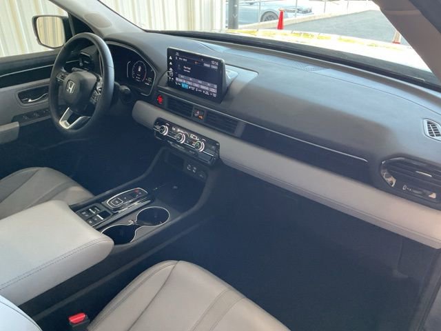 Certified 2025 Honda Pilot EX-L image 24