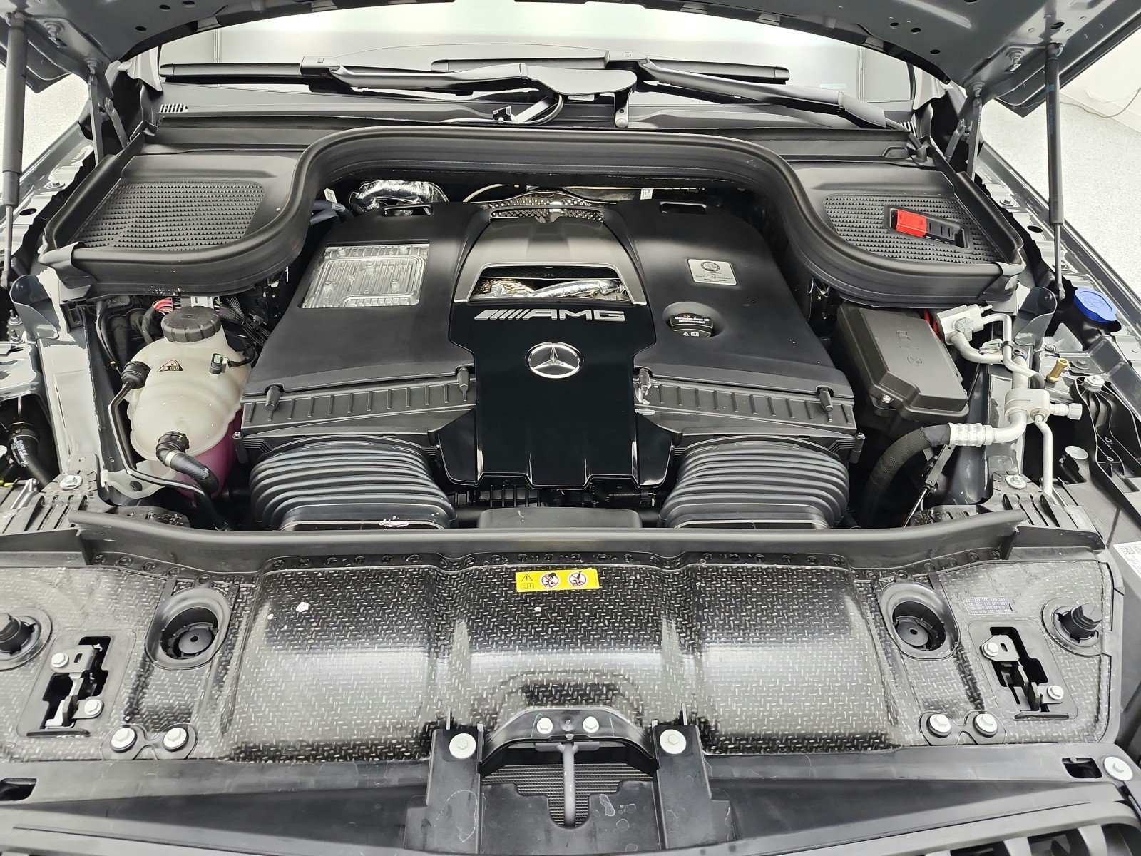 New 2026 Mercedes-Benz GLE 63 AMG S image 12