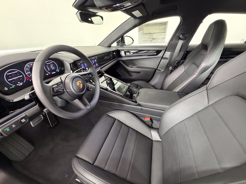 New 2026 Porsche Panamera RWD image 4