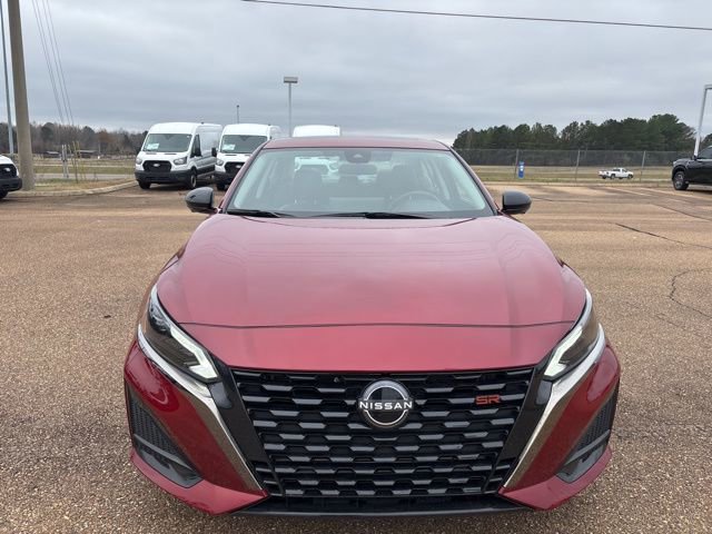 Certified 2024 Nissan Altima 2.0 SR image 6