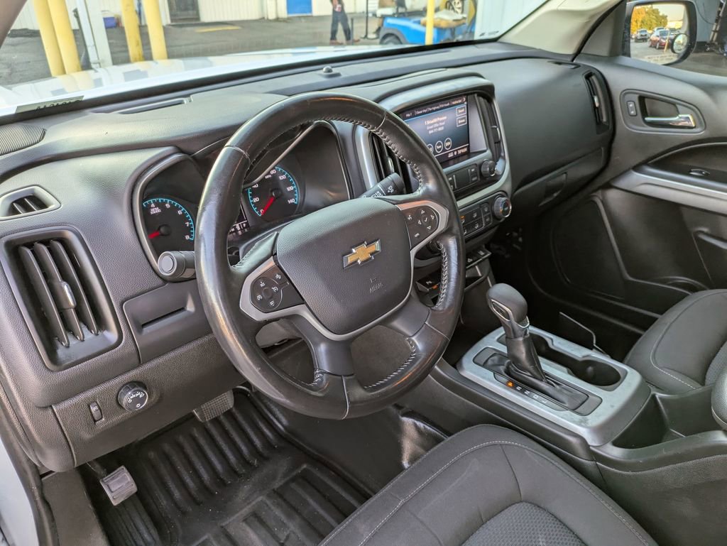 Used 2022 Chevrolet Colorado LT w/ Fleet Safety Package image 13