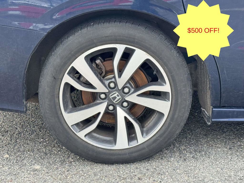 Used 2021 Honda Odyssey Touring image 4