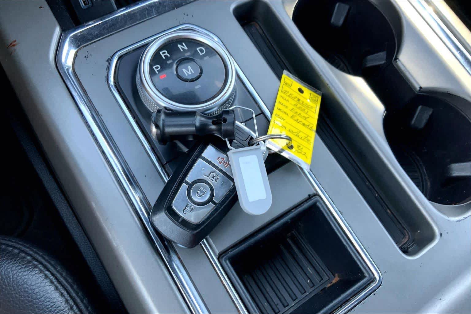 Used 2021 Ford Expedition XLT RWD image 15