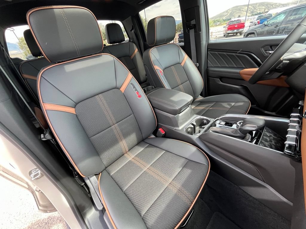 New 2026 GMC Canyon AT4 w/ Technology Plus Package AWD/4WD image 20
