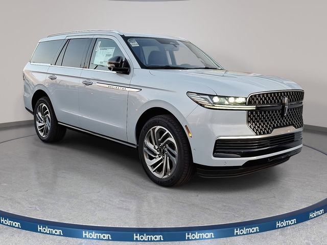 New 2025 Lincoln Navigator Reserve image 3