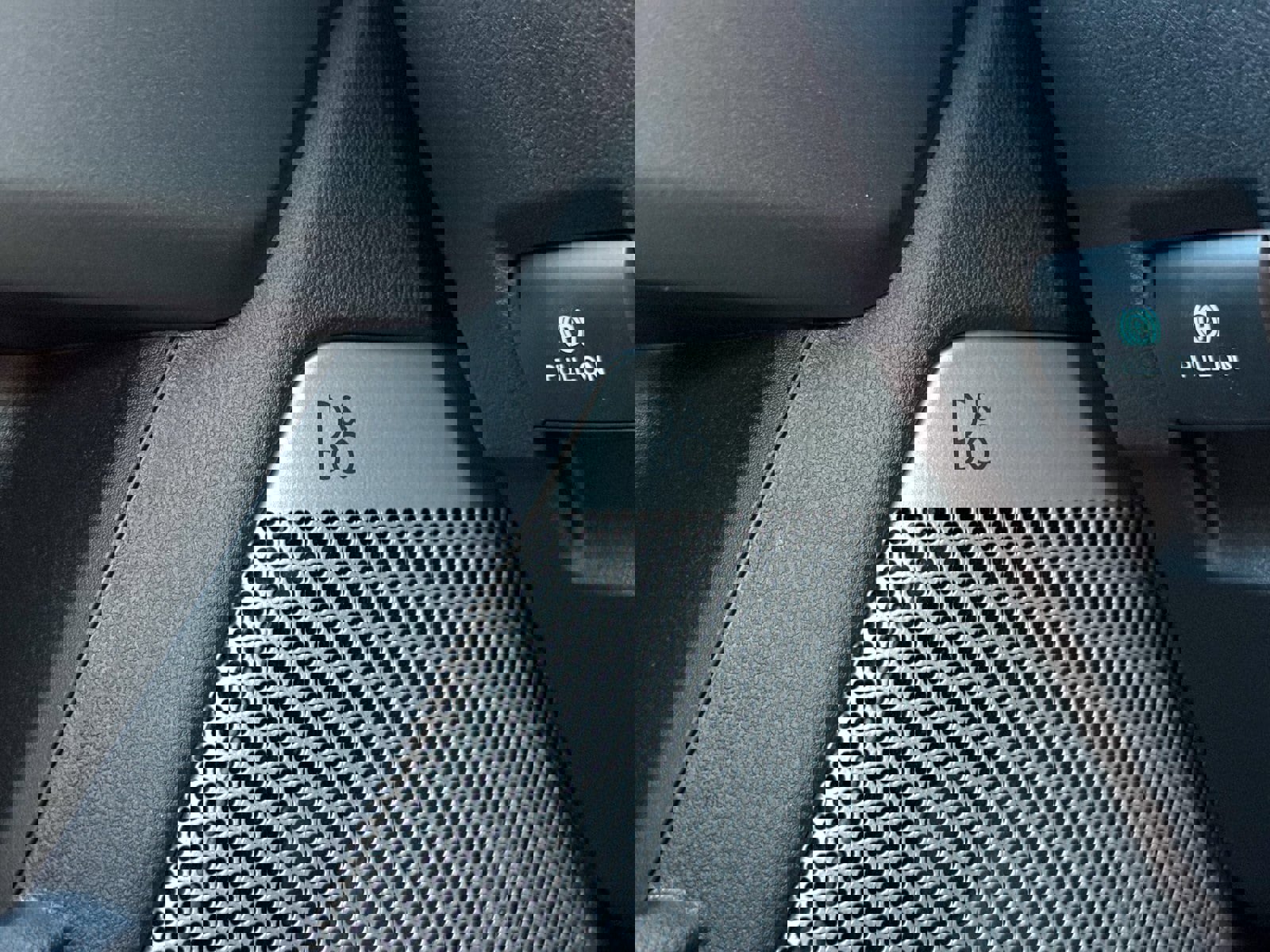 New 2026 Ford F350 Lariat w/ Black Appearance Package image 54