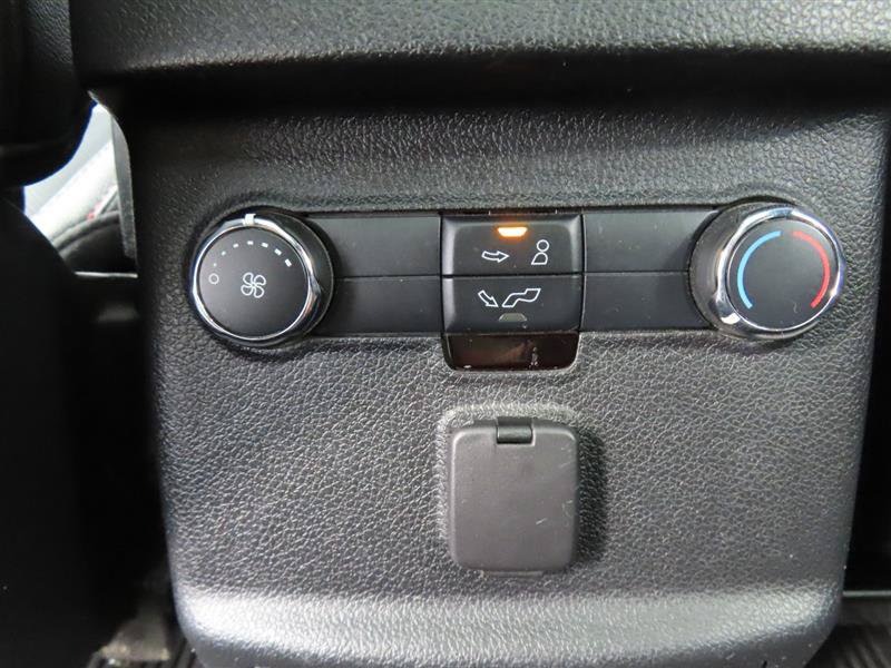 Used 2018 Ford Explorer Sport AWD/4WD image 37