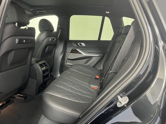 Used 2026 BMW X5 xDrive50e w/ Premium Package AWD/4WD image 19