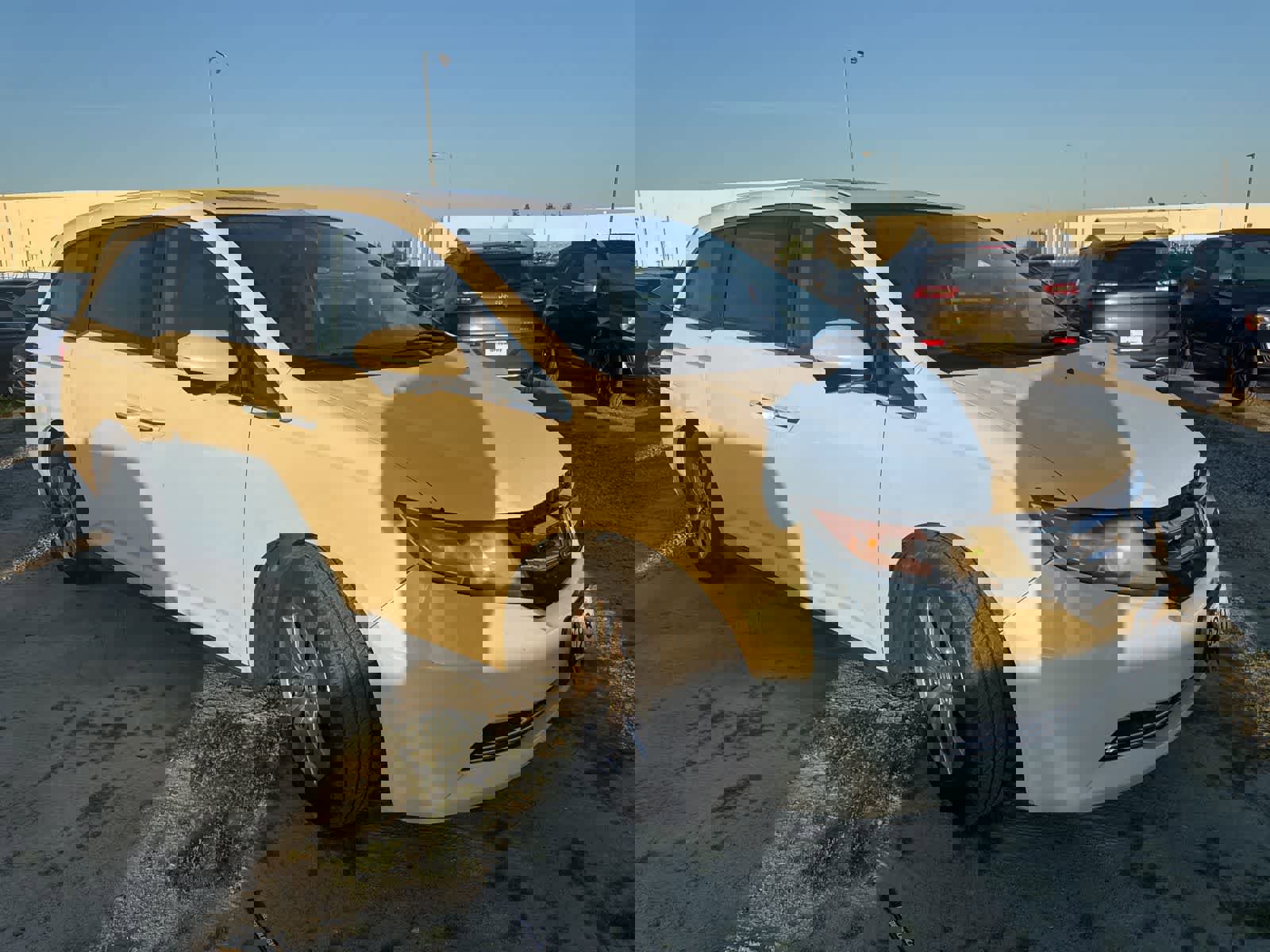 Used 2014 Honda Odyssey EX-L image 3