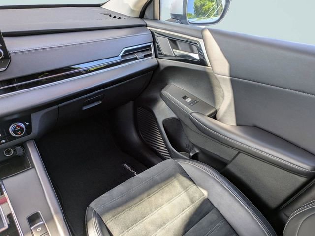 Used 2024 Mitsubishi Outlander SE FWD image 18