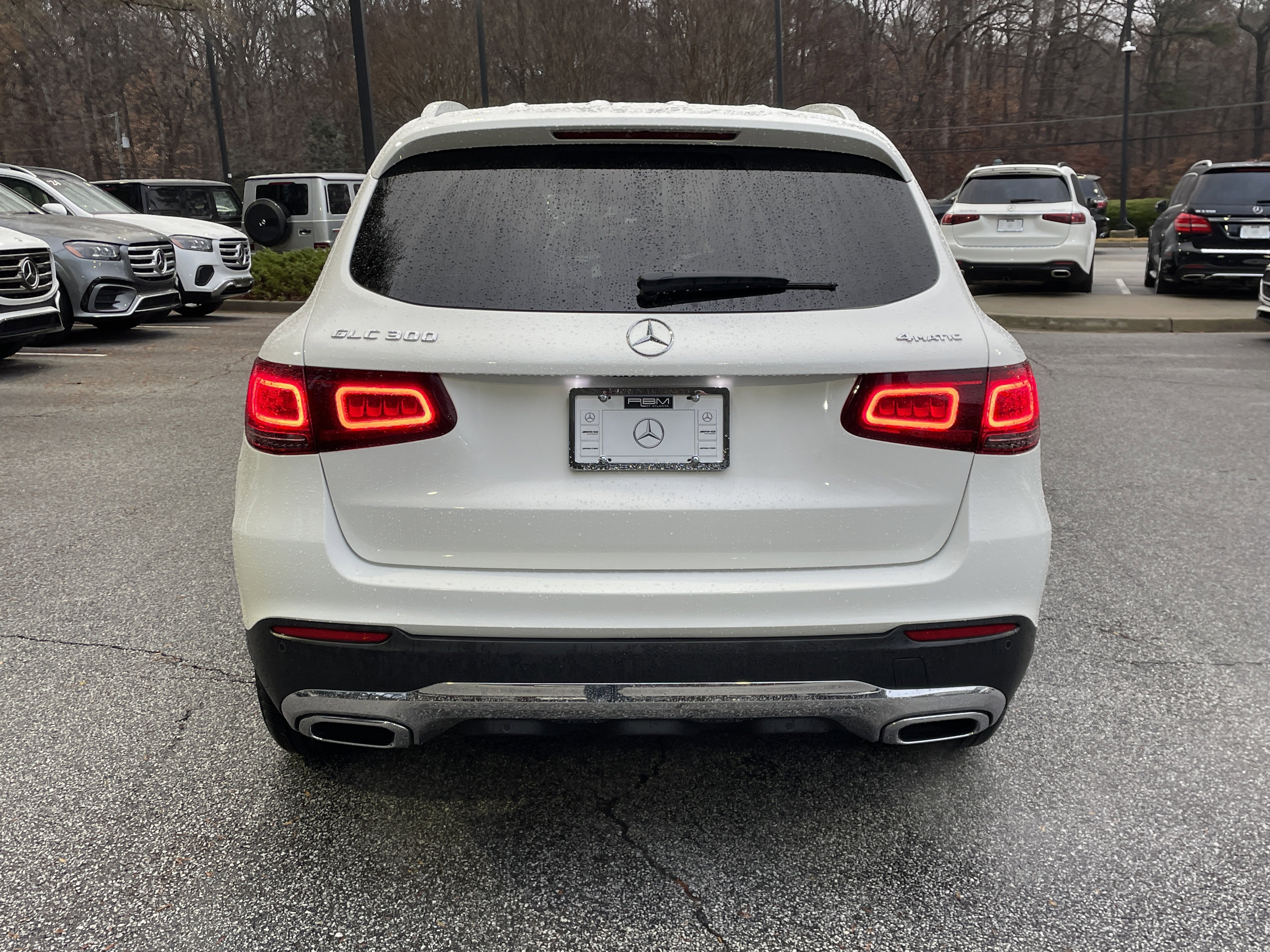 Certified 2022 Mercedes-Benz GLC 300 4MATIC w/ Driver Assistance Package image 7