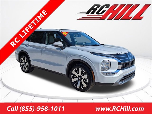 New 2025 Mitsubishi Outlander SE video 1