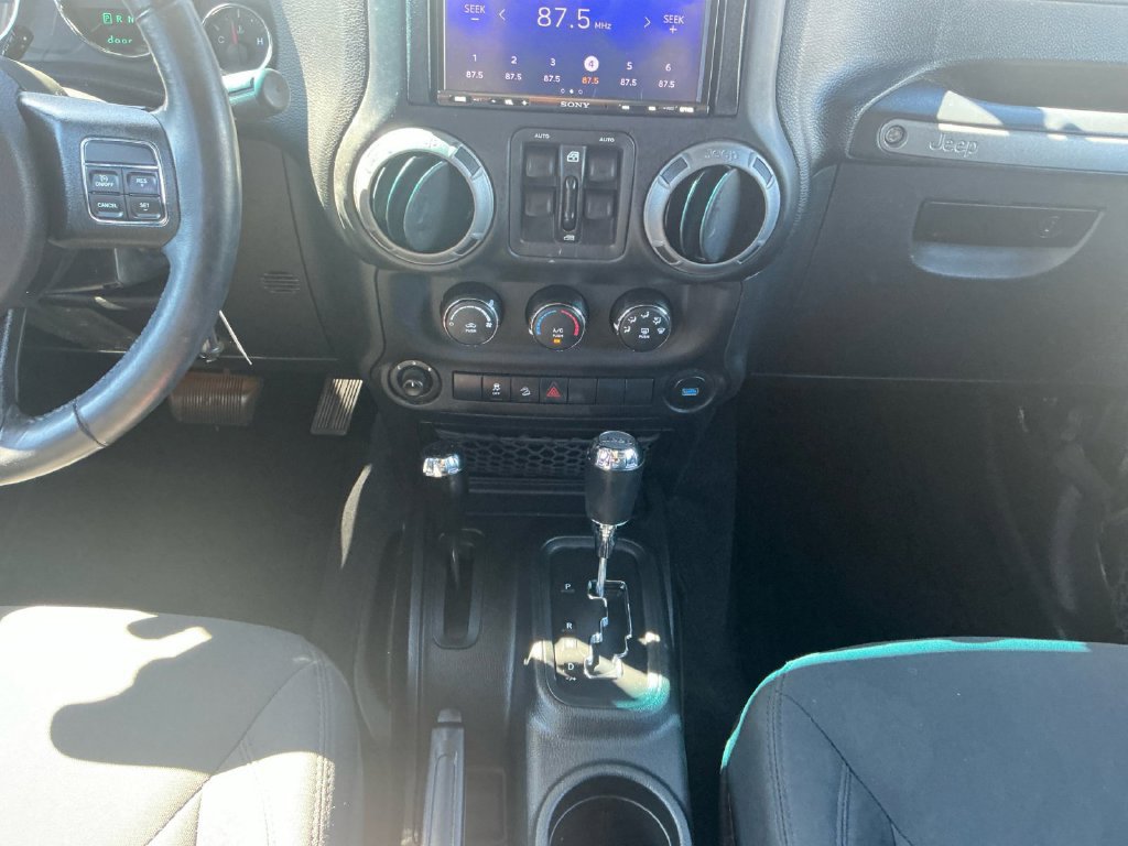 Used 2017 Jeep Wrangler Unlimited Sport w/ Quick Order Package 24S AWD/4WD image 20