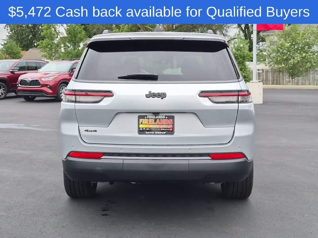 New 2026 Jeep Grand Cherokee L Limited w/ Limited Altitude Package AWD/4WD image 4