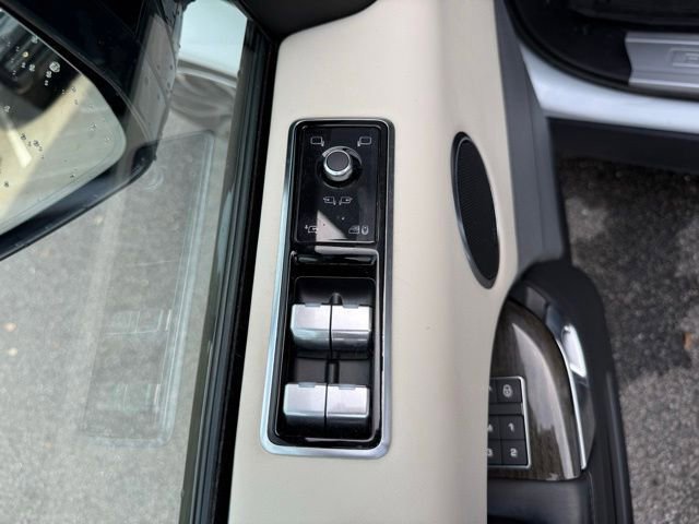 Used 2019 Land Rover Range Rover Sport HSE Dynamic AWD/4WD image 14
