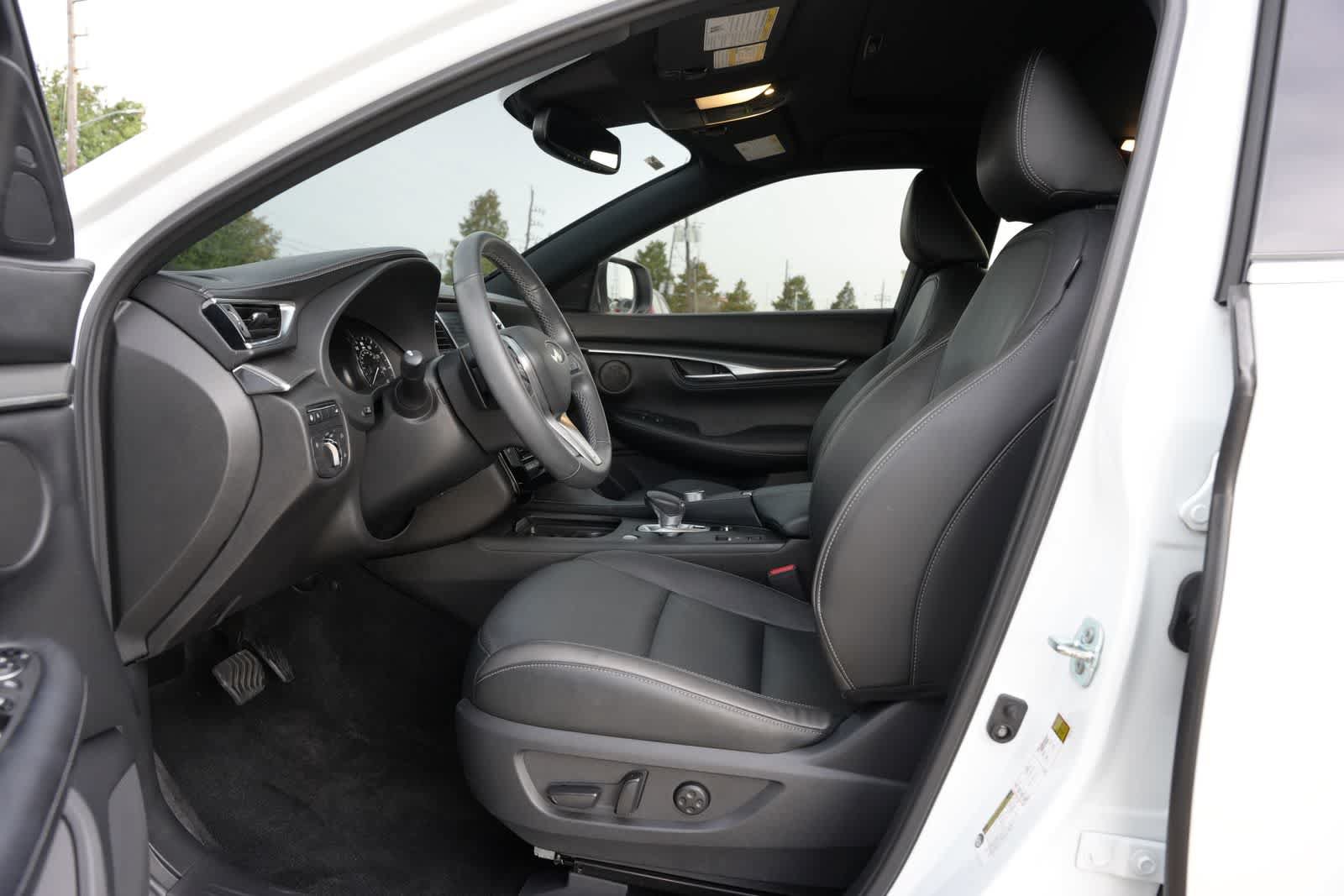 Used 2023 INFINITI QX55 Luxe w/ Cargo Package AWD/4WD image 16