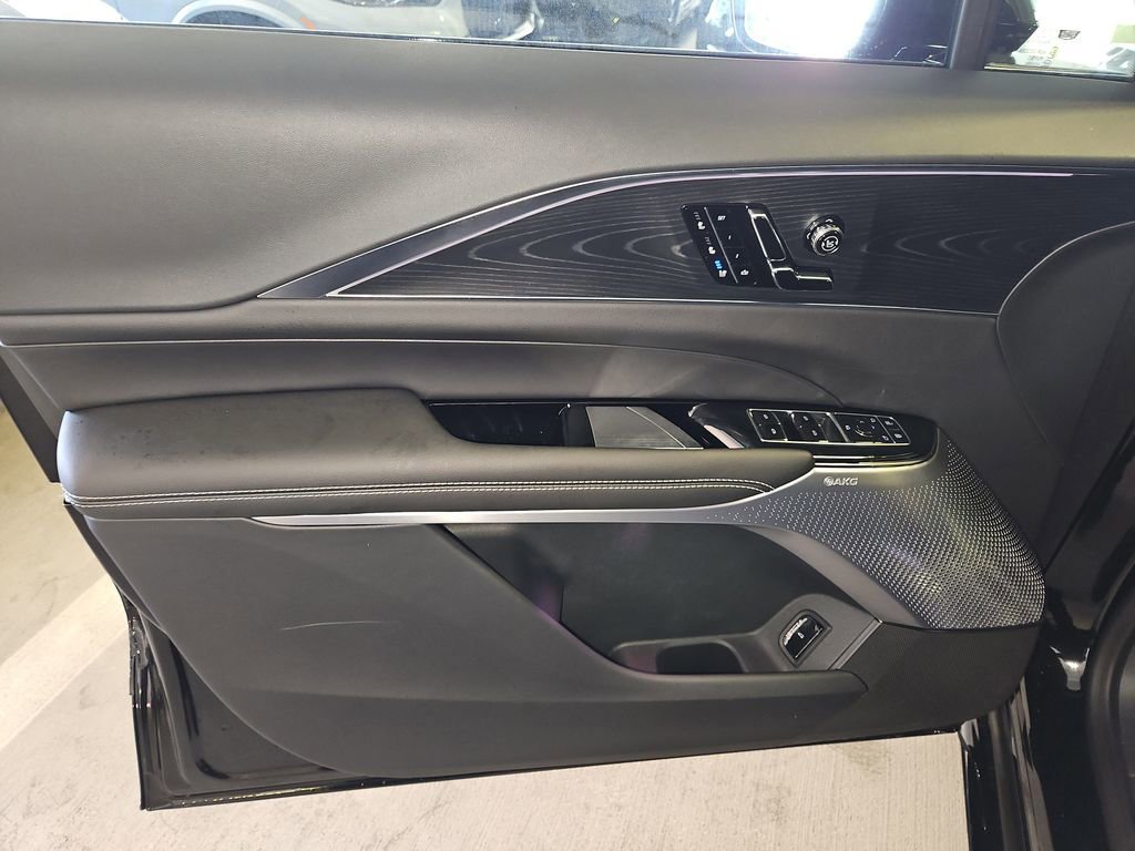 New 2026 Cadillac Lyriq V w/ LPO, Bronce Accent Package AWD/4WD image 28