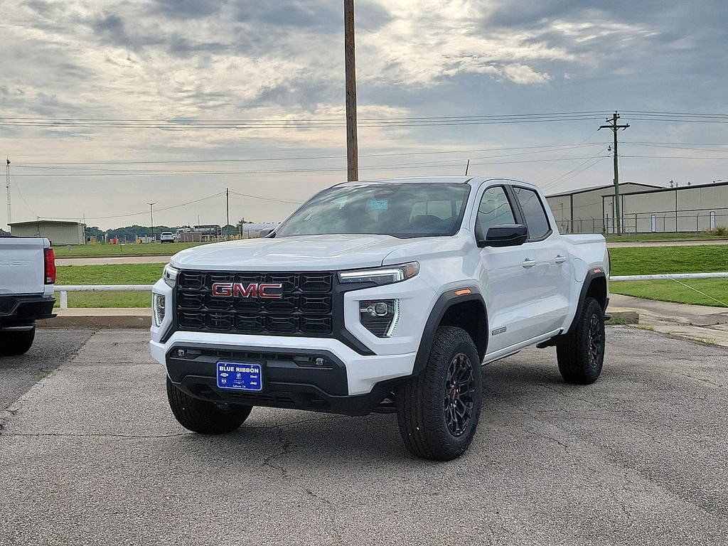 New 2026 GMC Canyon Elevation w/ Convenience Package RWD image 2