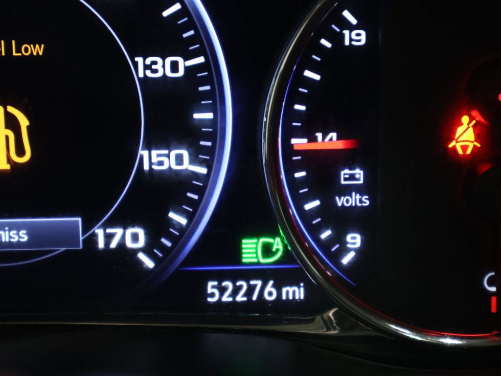 Used 2022 GMC Acadia Denali w/ GMC Pro Grade Package image 45