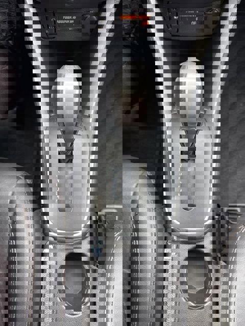 Used 2021 Chevrolet Trax LT w/ Premium Seat Package image 29