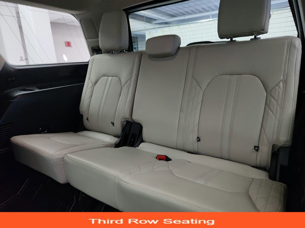 Used 2021 Ford Expedition Platinum image 24