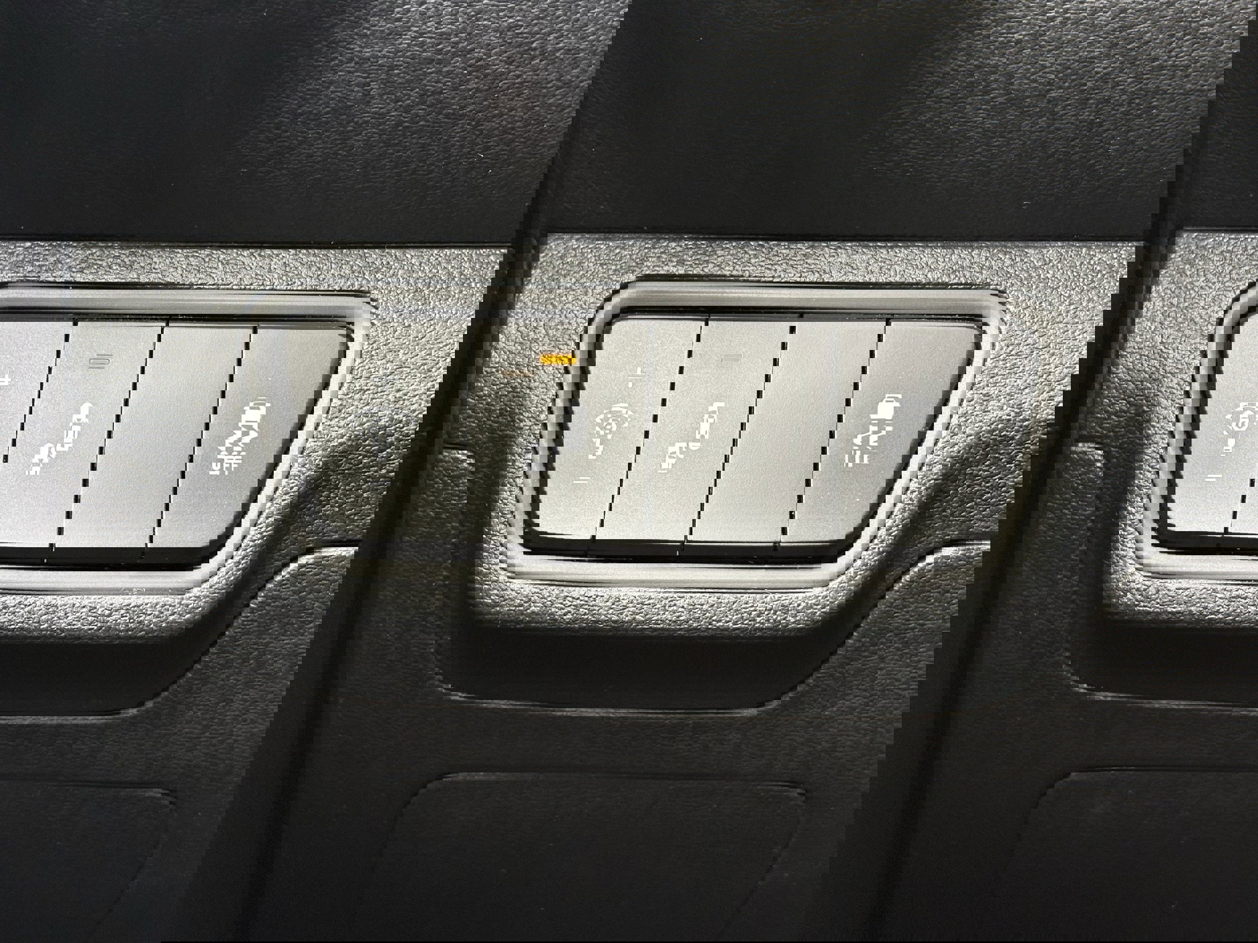 Used 2024 Kia Forte GT-Line w/ GT-Line Premium Package image 17