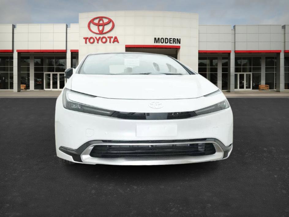 New 2026 Toyota Prius Plug-In Hybrid FWD image 3
