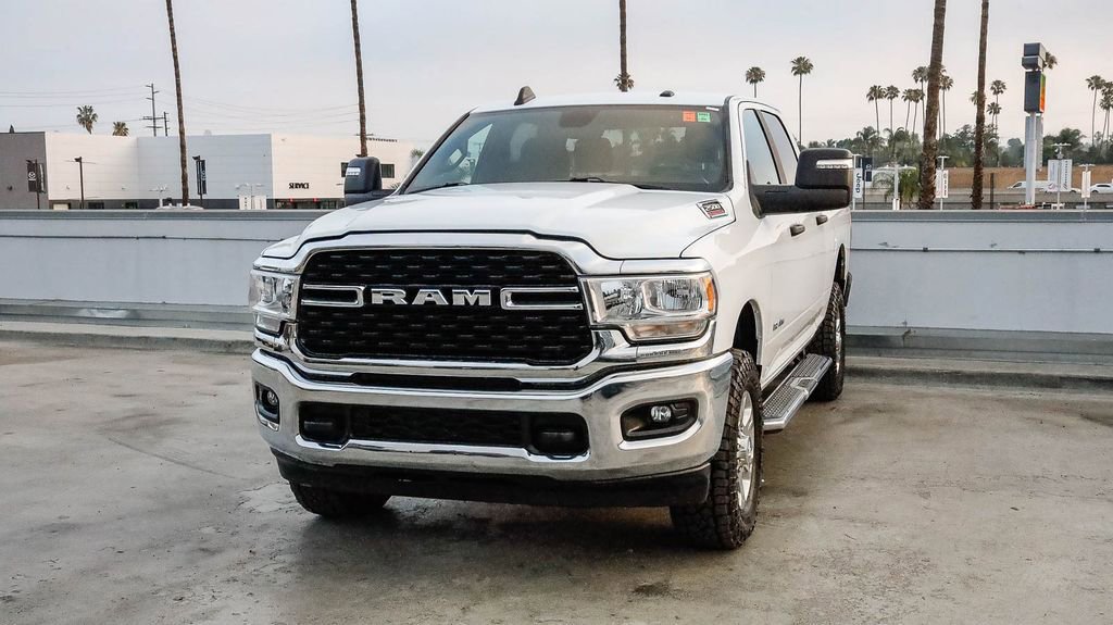Used 2024 RAM 2500 Big Horn AWD/4WD image 4